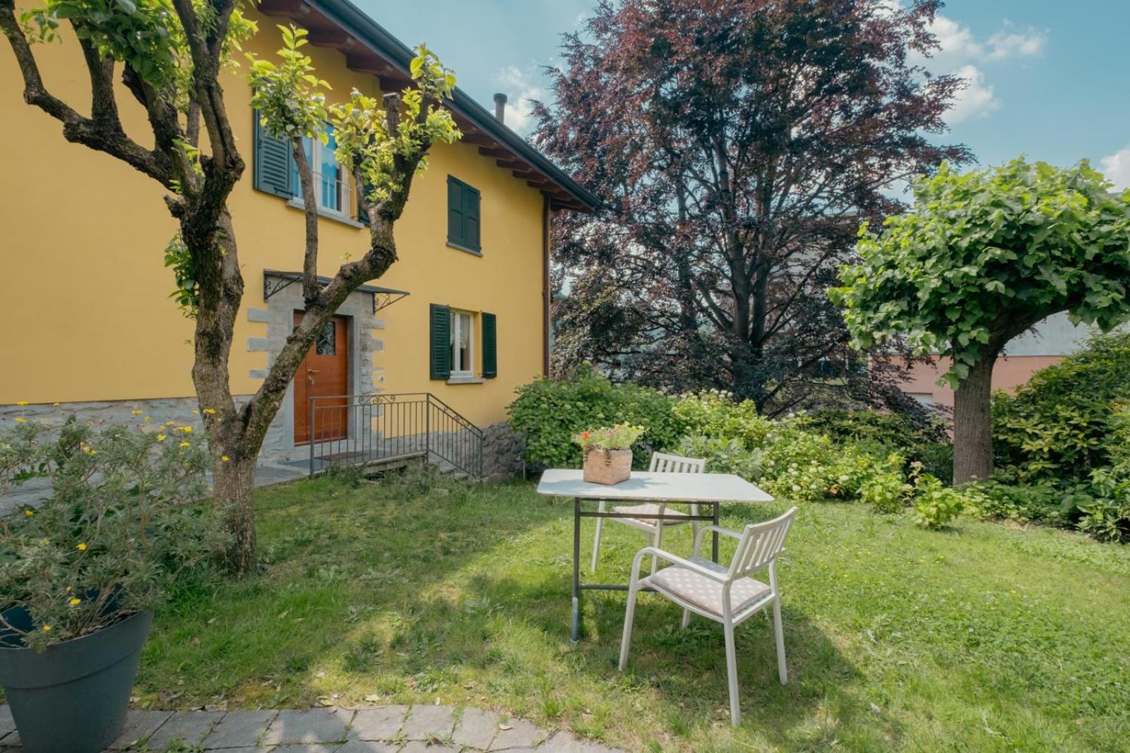 A Casa Di Maria Bed and Breakfast Como Eksteriør billede
